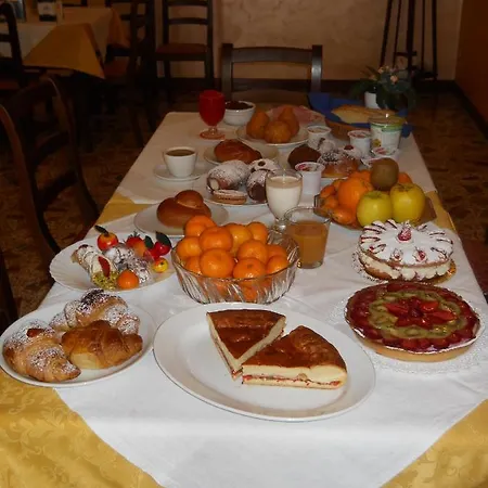 Antico Palazzo B&B 지아르디니낙소스