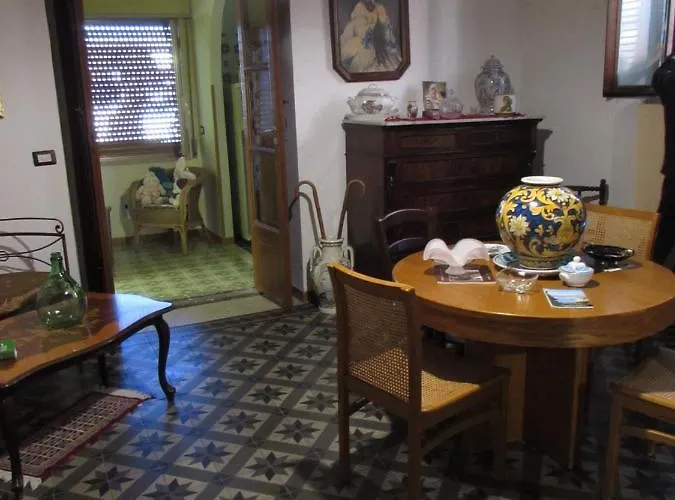 Antico Palazzo Bed & Breakfast
