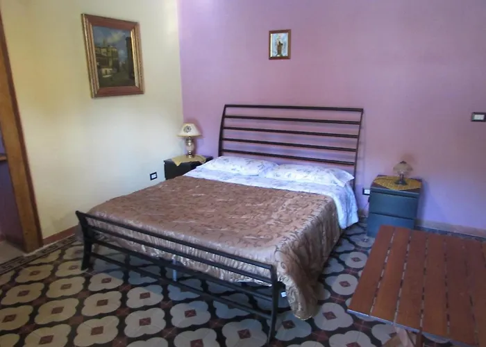 Antico Palazzo Bed & Breakfast 4*