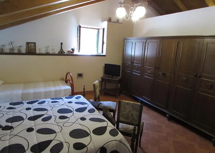 Bed & Breakfast Antico Palazzo 4*